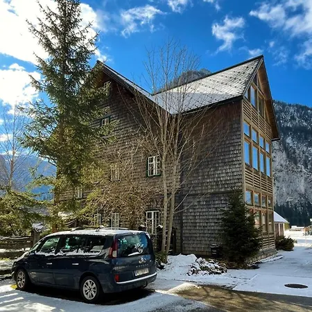 Quellhuette Dachbodn Apartament