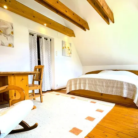 Quellhuette Dachbodn