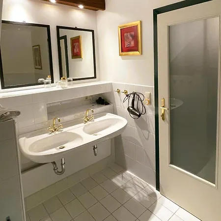 Quellhuette Dachbodn * Weichselboden