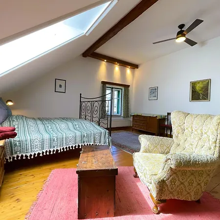 Quellhuette Dachbodn