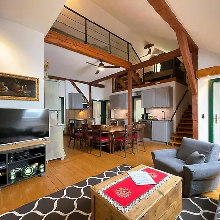 Quellhuette Dachbodn Apartman Weichselboden