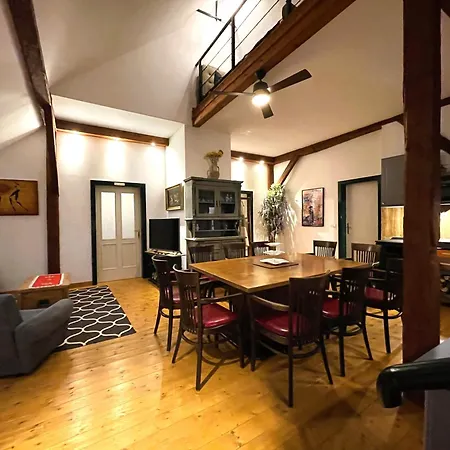 Quellhuette Dachbodn Apartman