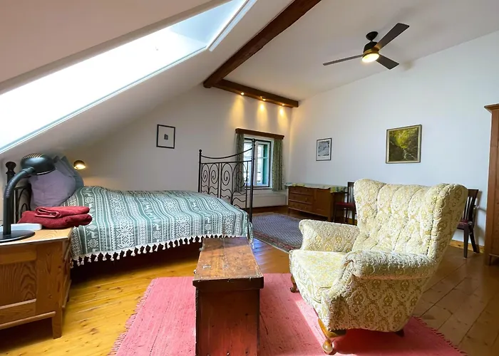 Quellhuette Dachbodn